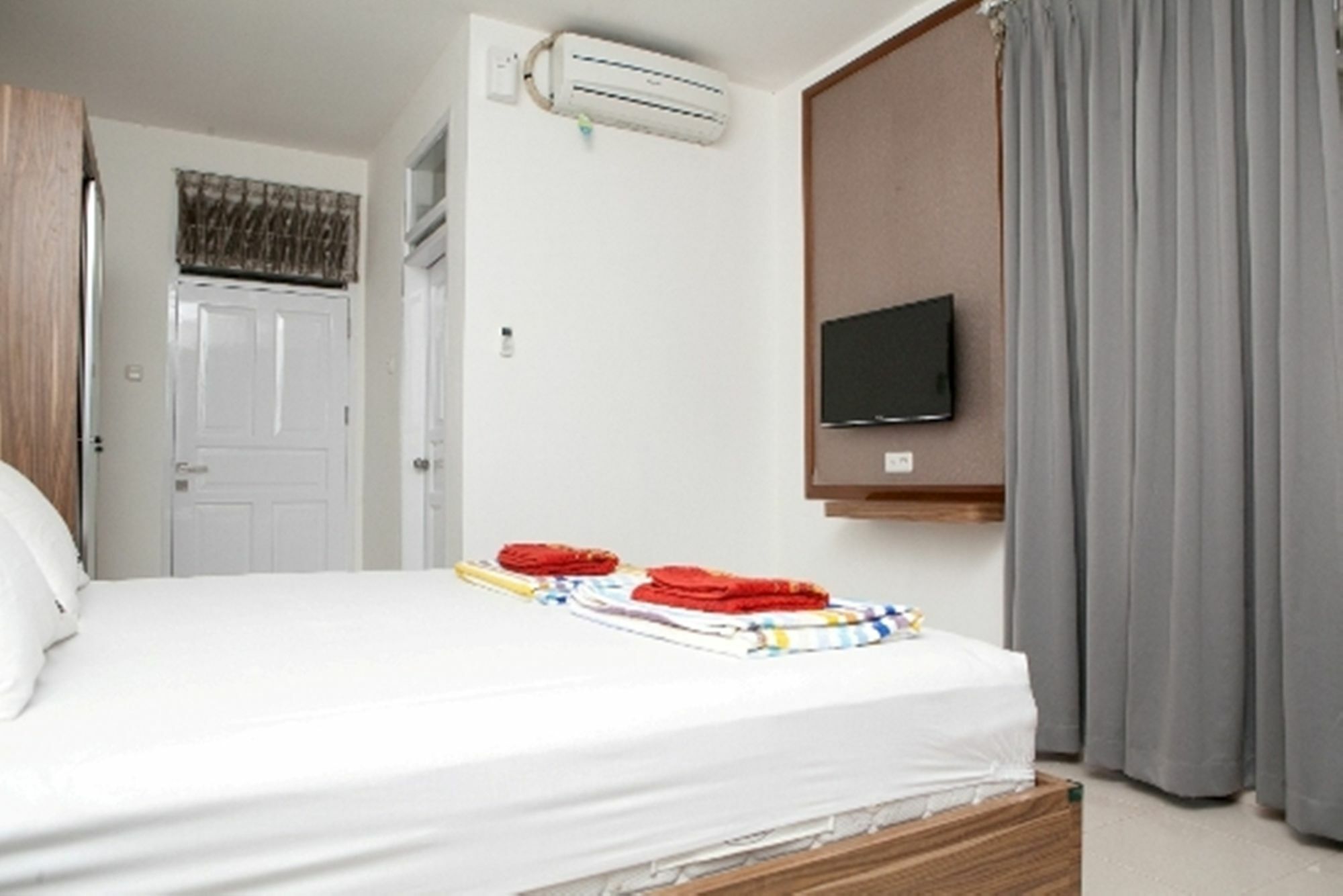 Wisma tamu Reddoorz Near Sukajadi 2 2*